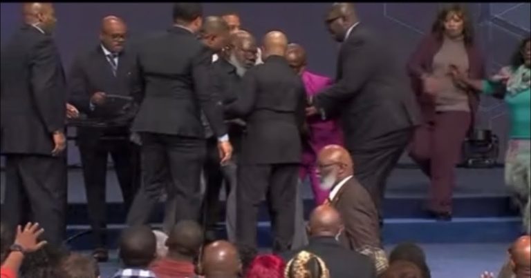 Famous Pastor Suffers Medical Emergency During Sunday Live Stream Sermon