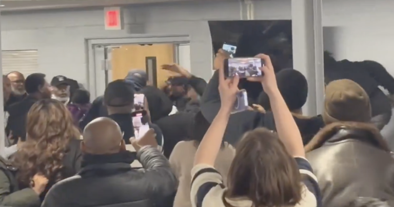 WATCH: Dem Mayor Loses Wig During Town Hall Brawl