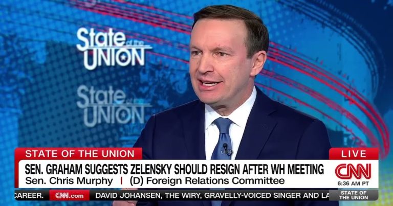 WATCH: Sen. Murphy Accuses WH of Becoming ‘an Arm of the Kremlin’