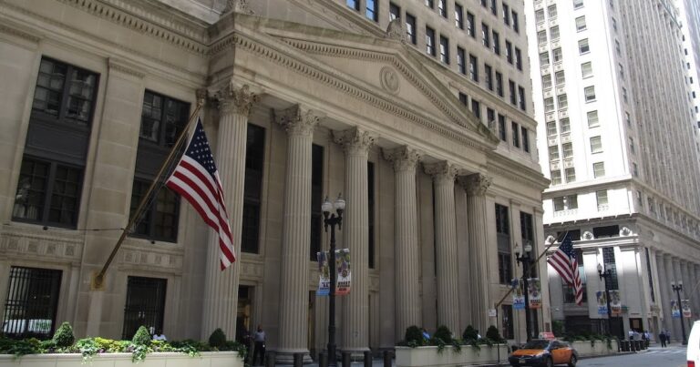 Central Bank Braces for Data Blackout Amid Funding Fight