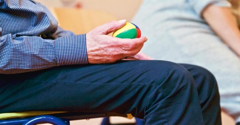 Funding Cuts and Rising Costs: Insurers Scale Back Senior Plans